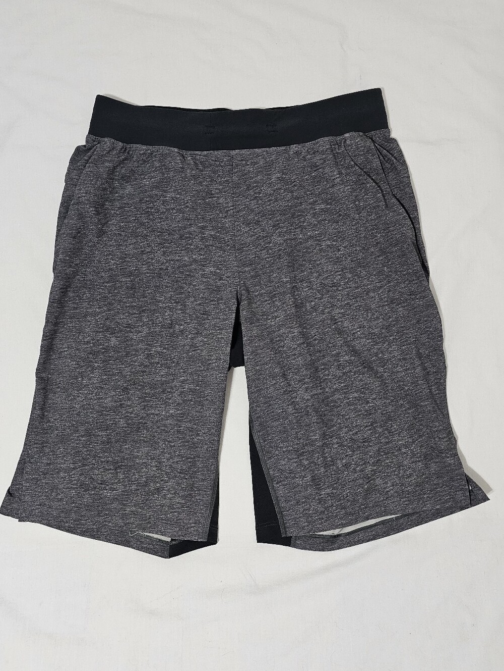 Lululemon Pace Breaker Lined Shorts Mens Medium Gray Heather Athletic Training